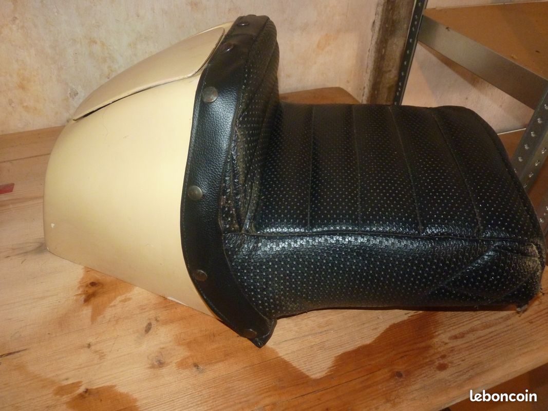 Selle JAPAUTO avec sellerie (image 1)