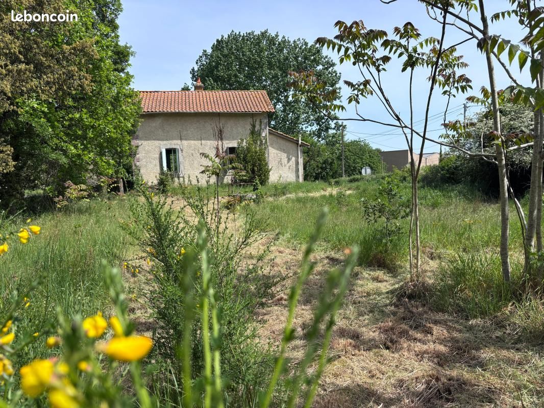 Maison 3 pièces 65 m² · à Saint-Just-Luzac · 65 m² · 102 500 €
