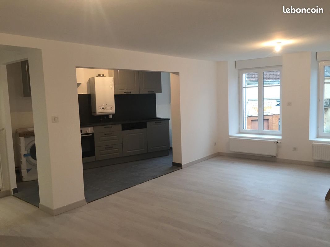 Appartement 4 pièces 70 m² · à Charleville-Mézières · 70 m² · 650 €/mois