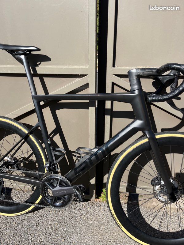 Bmc teammachine slr 01 Taille 61 Vélos