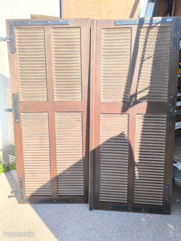 Volet persiennes comme Neuf H 198,5 cm x L ~ 167 cm (image 1)
