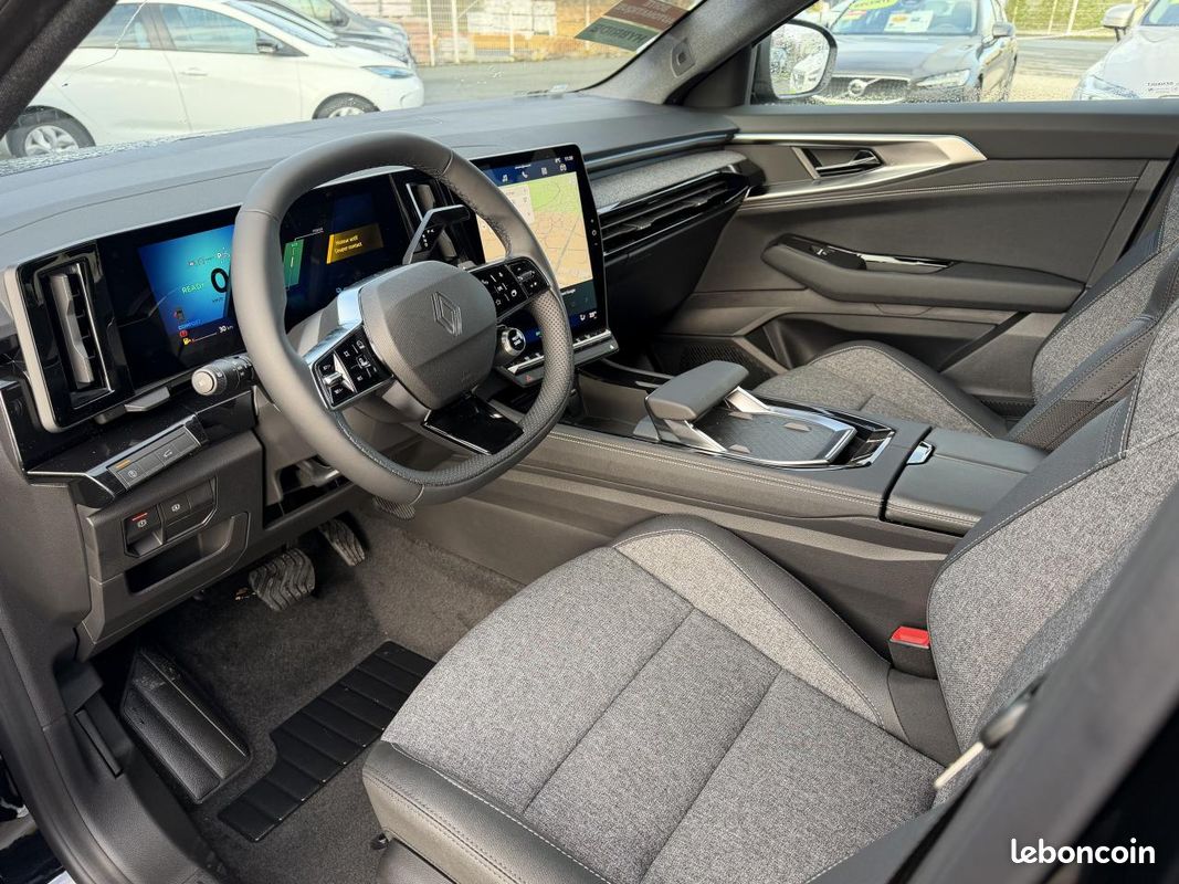 Renault austral 1.2 hybride 200 boite automatique camera de recul + hayon electrique + regulateur adaptatif (image 14)