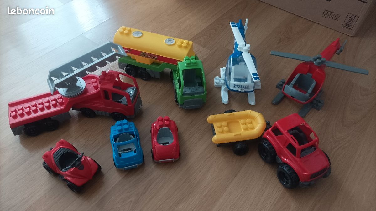 Ensemble jeu construction ecoiffier (image 1)