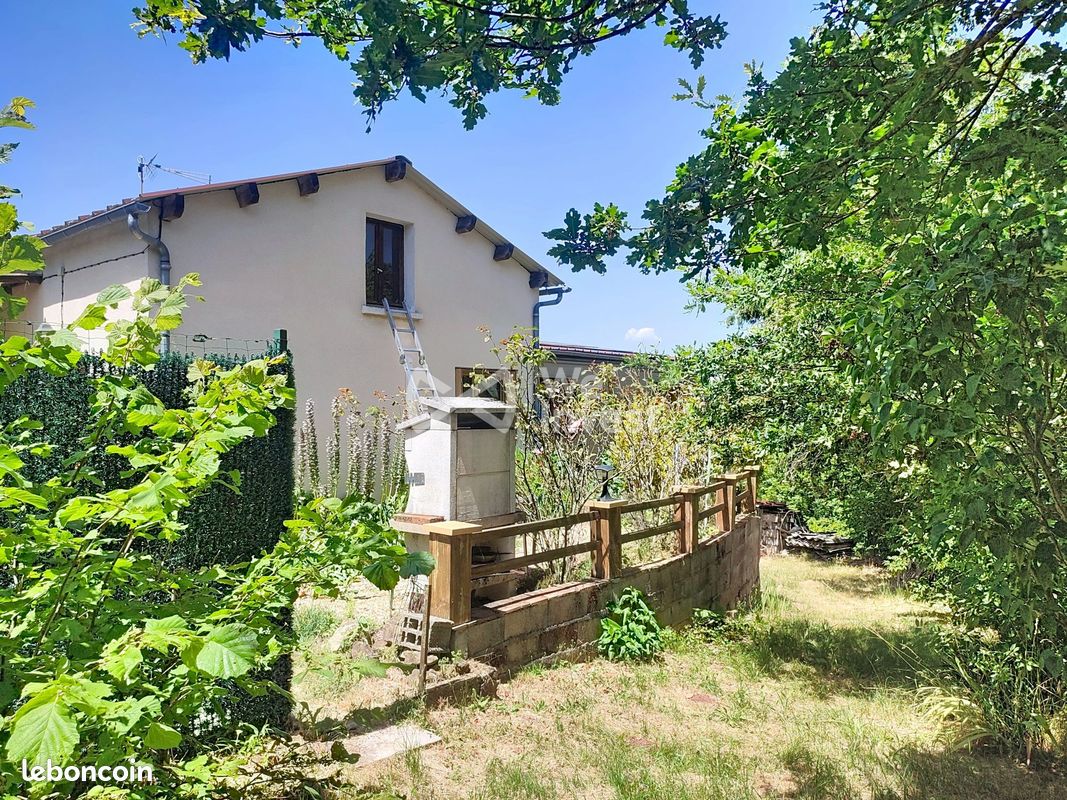Maison 5 pièces 102 m² · à Auzits · 102 m² · 139 900 €