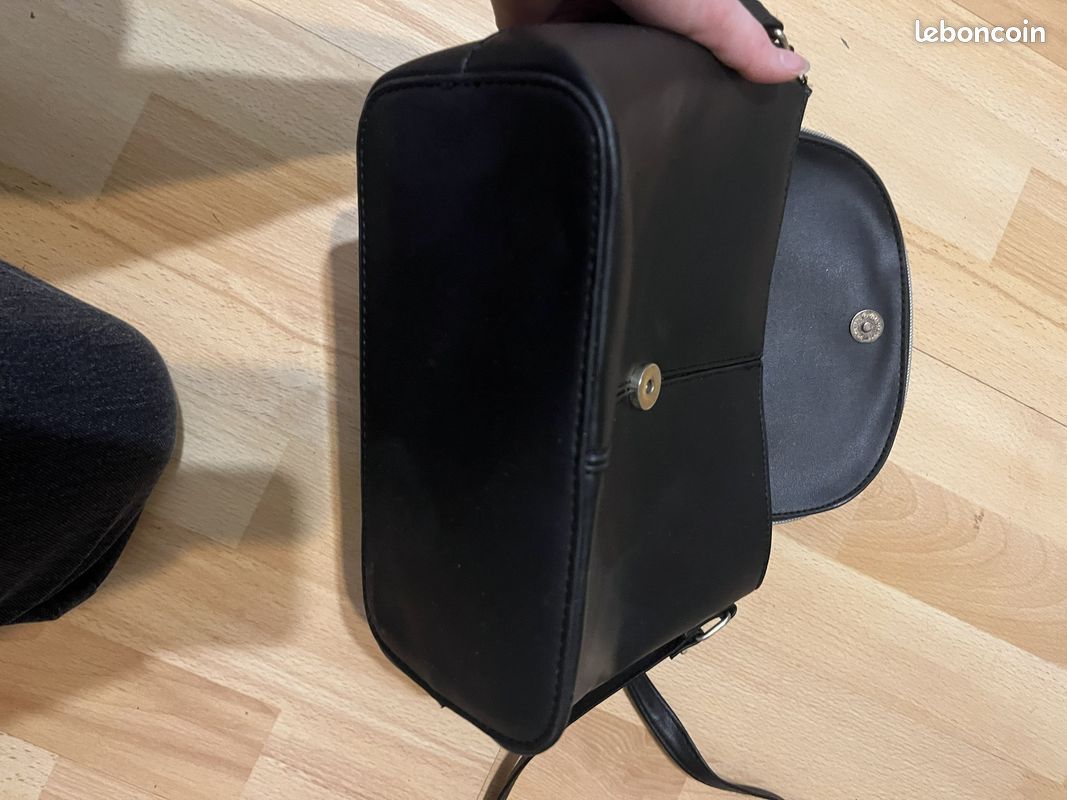 Sac bandoulière Primark noir (image 5)