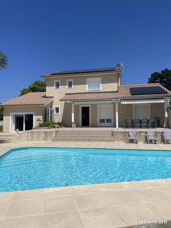 Maison 6 pièces 198 m² · à Écully · 198 m² · 729 000 €