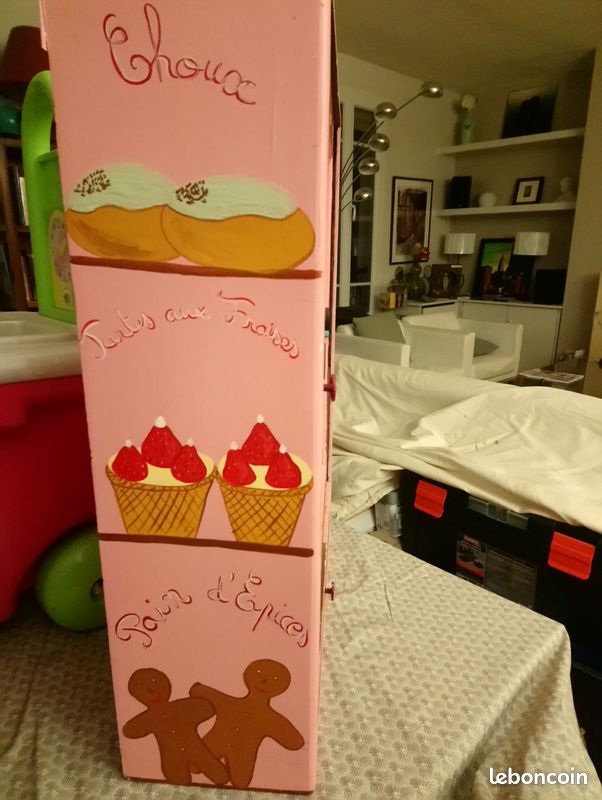 Armoire à bonbons ou autres surprises (image 2)
