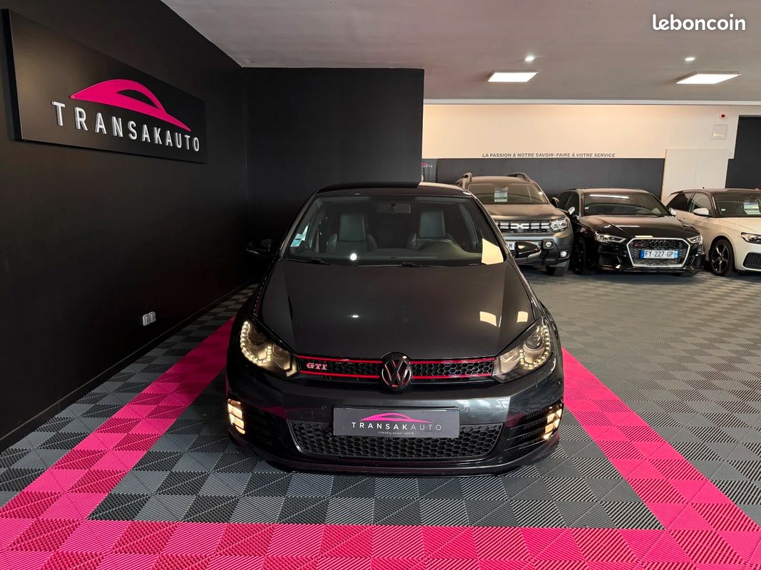 VOLKSWAGEN GOLF 6 GTI EDITION 35 2.0 TSI 235 ch / SUIVI D'ENTRETIEN COMPLET / DYNAUDIO (image 2)