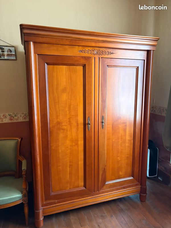 Chambre complète style Louis-Philippe en merisier – Lit, armoire, commode et chevets (image 3)