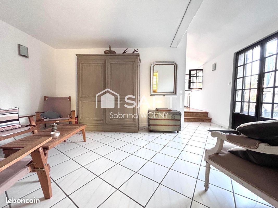 Propriété 6 pièces 230 m² (image 4)
