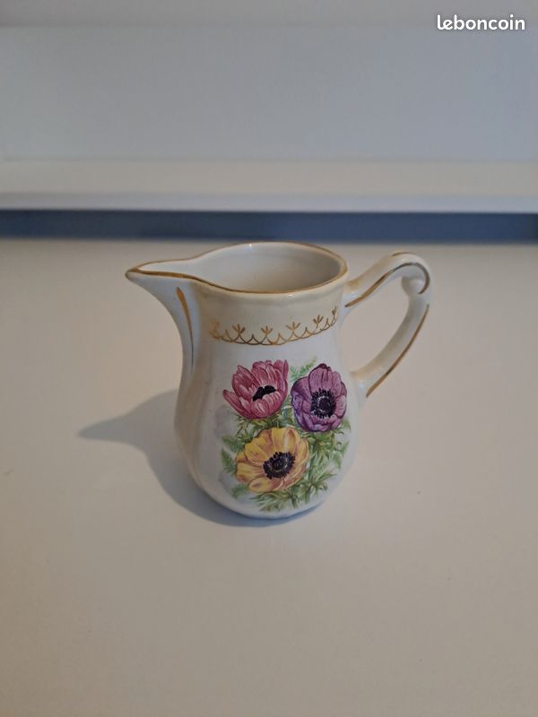 Mini pichet / Pot à lait ancien L’Amandinoise – Modèle Coopélia (image 1)