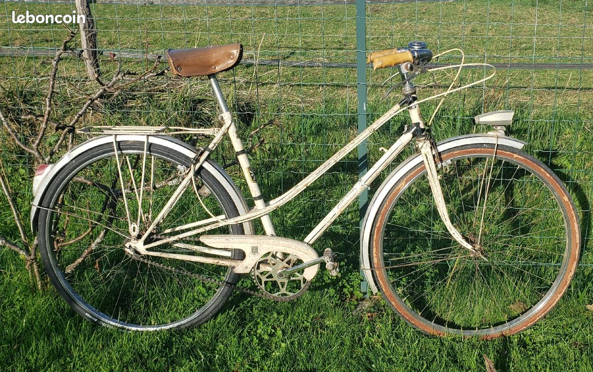 Hélium Velo Peugeot Femme Ancien Velo Peugeot Hélium Années 60/70