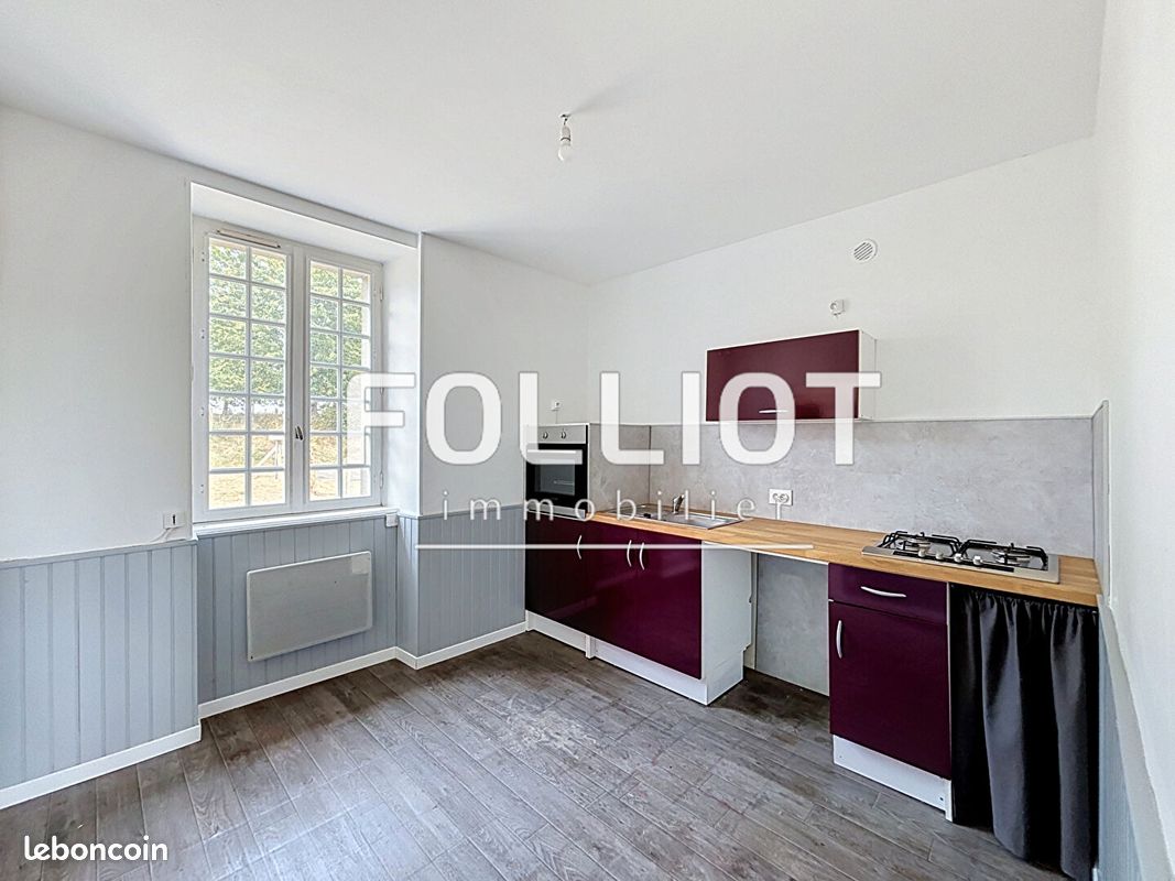 Maison 4 pièces 90 m² · à Brécey · 90 m² · 665 €/mois