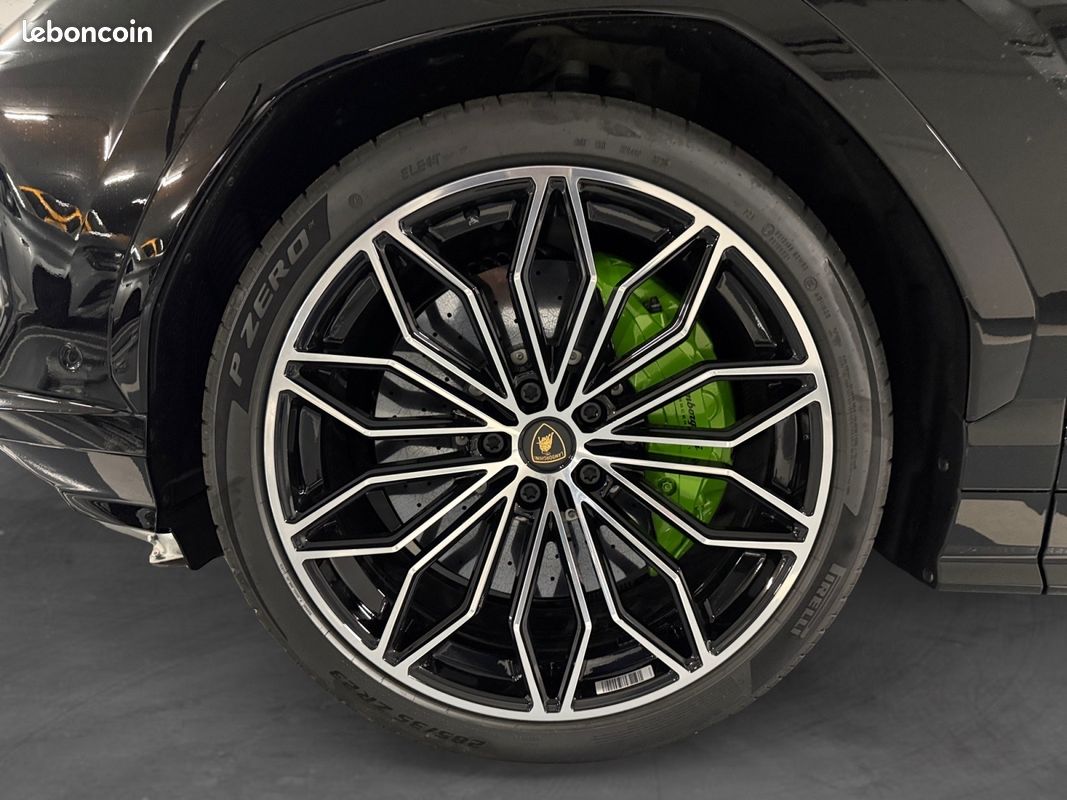 LAMBORGHINI URUS SE 799Ch NEUF Garantie constructeur FULL DISPO (image 17)