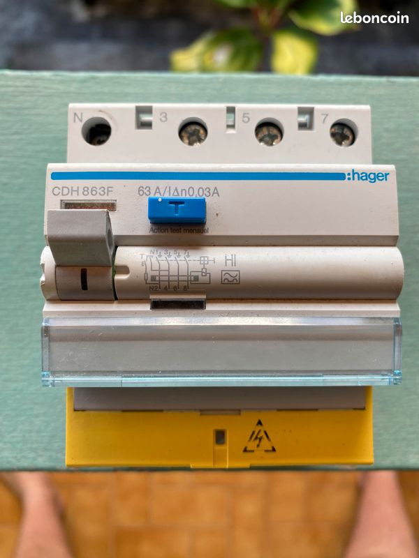 Interrupteur Différentiel Hager CDH863F (image 1)