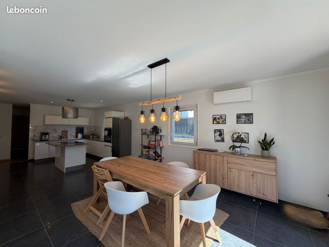 Maison 4 pièces 104 m² · à Cervens · 104 m² · 479 000 €