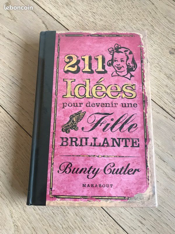 Livre 211 idées pour devenir une fille brillante (image 1)