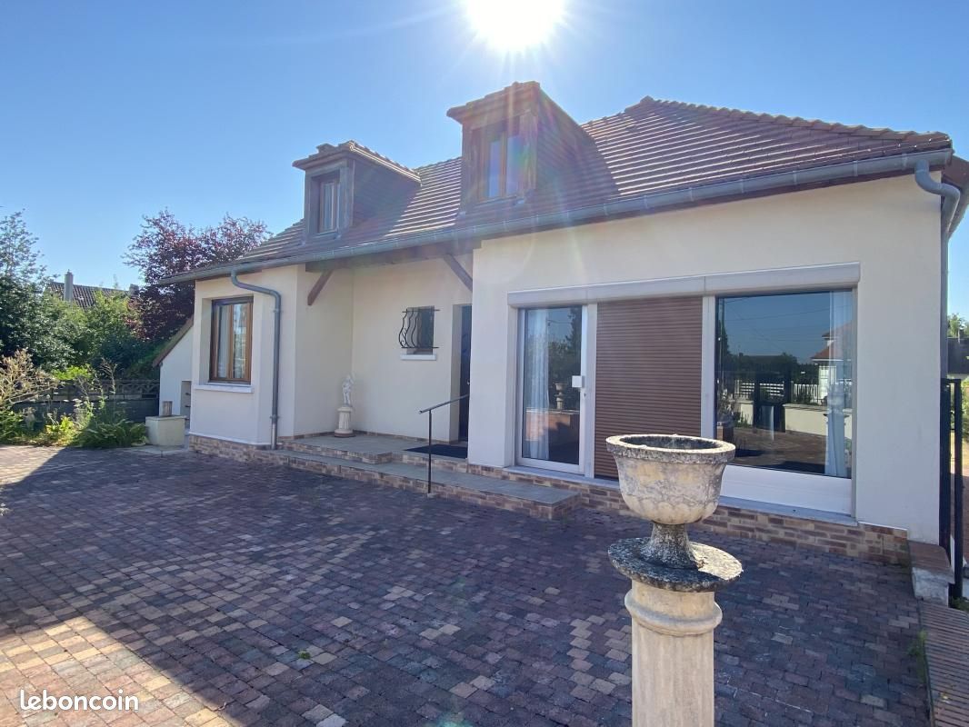 Maison 5 pièces 158 m² · à Vernon · 158 m² · 295 000 €
