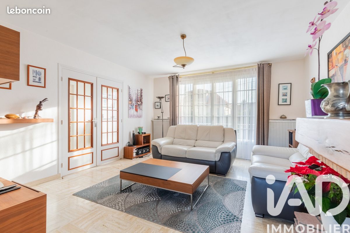 Maison 6 pièces 140 m² · à Igny · 140 m² · 520 000 €