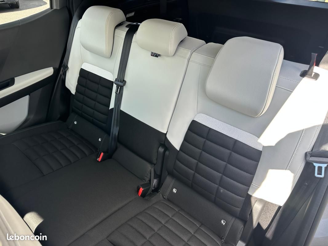 Citroën C3 Aircross Hybride 145 ch Aut Max (image 26)