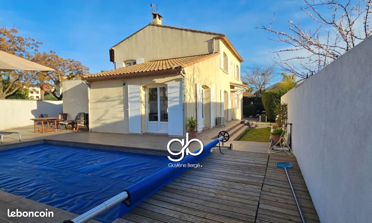 Maison 8 pièces 248 m² · à Pérols · 248 m² · 885 000 €