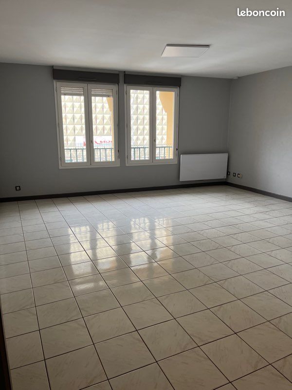 Appartement 3 pièces 71 m² · à Charleville-Mézières · 71 m² · 850 €/mois