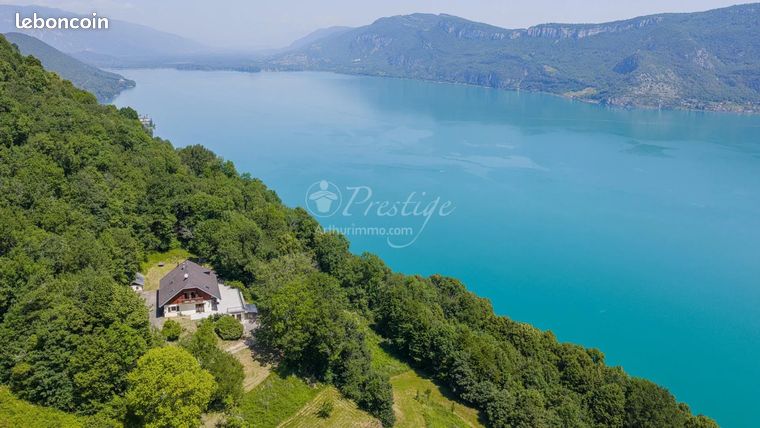 Propriété 8 pièces 250 m²