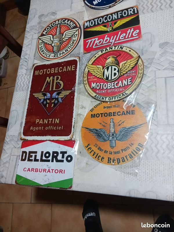 Lot 3 plaques métal décoration motobecane 20x20 cm neuve - Collection
