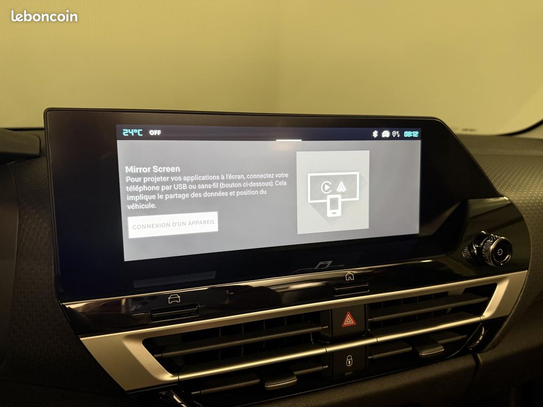 CITROEN C4 III (2) 1.2 HYBRIDE 145 MAX e-DCS6 PACK HIVER TOIT OUVRANT (image 49)