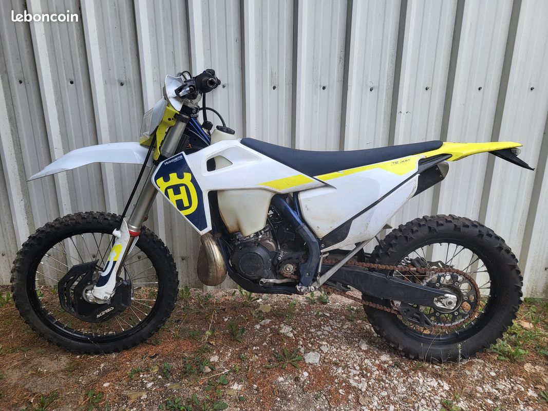 HUSQVARNA 300 TEI de 2023 pour pièce détachée au détail (image 2)