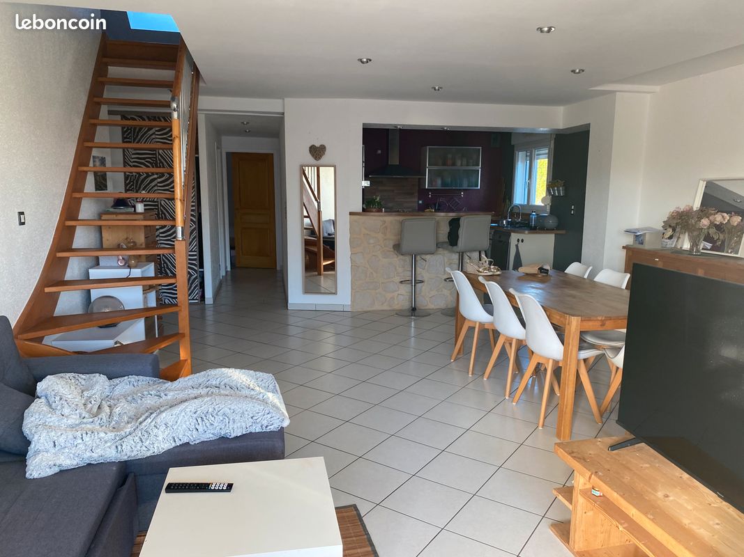 Appartement 4 pièces 90 m² · à Saône · 90 m² · 199 000 €