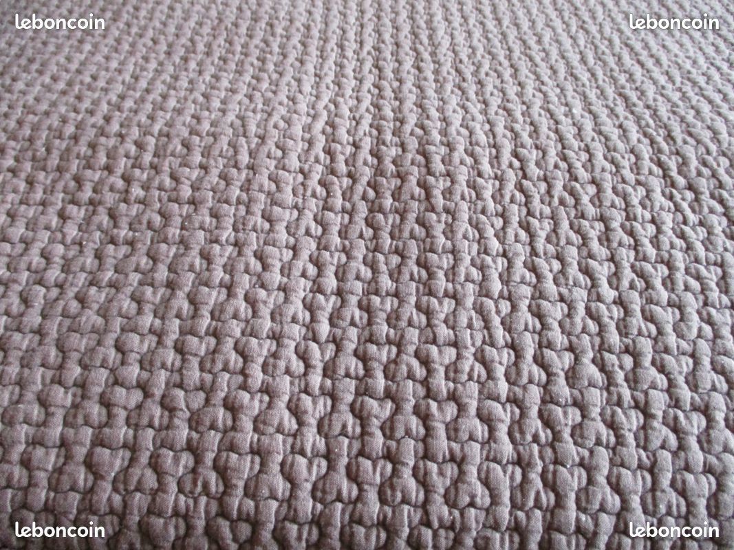 Couverture ou couvre lit (image 4)
