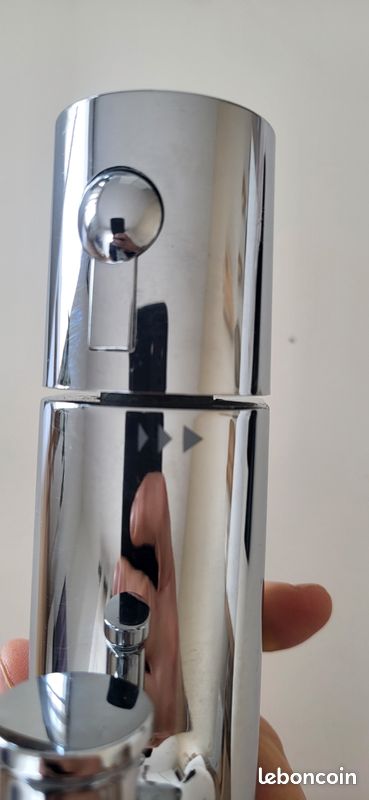 Robinet chrome thermostatique de baignoire (image 5)