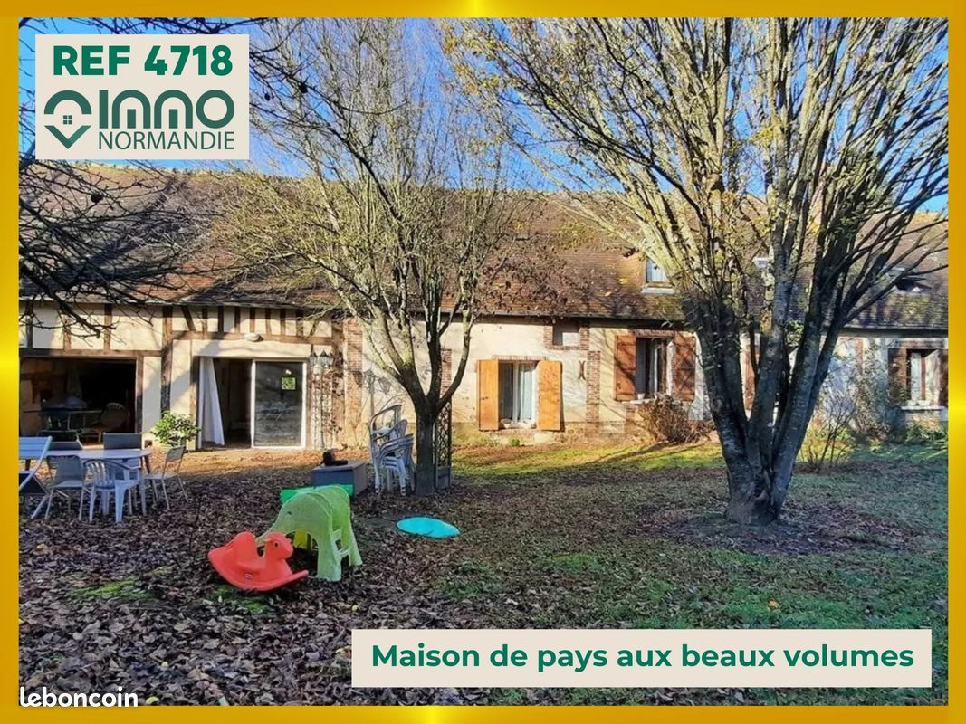 Maison 8 pièces 170 m² · à Breteuil · 170 m² · 220 500 €