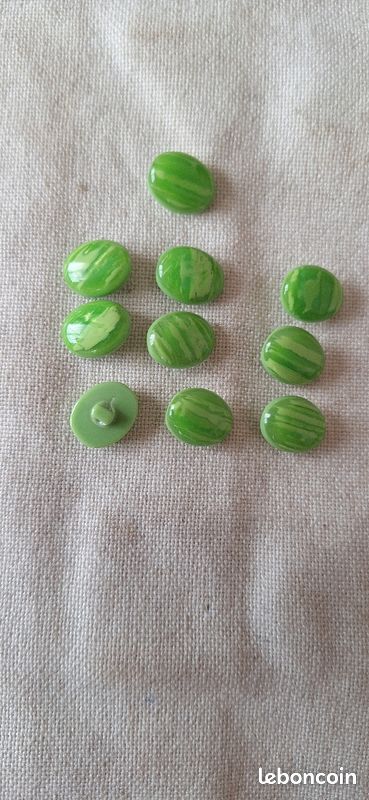 10 boutons effet irisé 19 mm vert (image 1)
