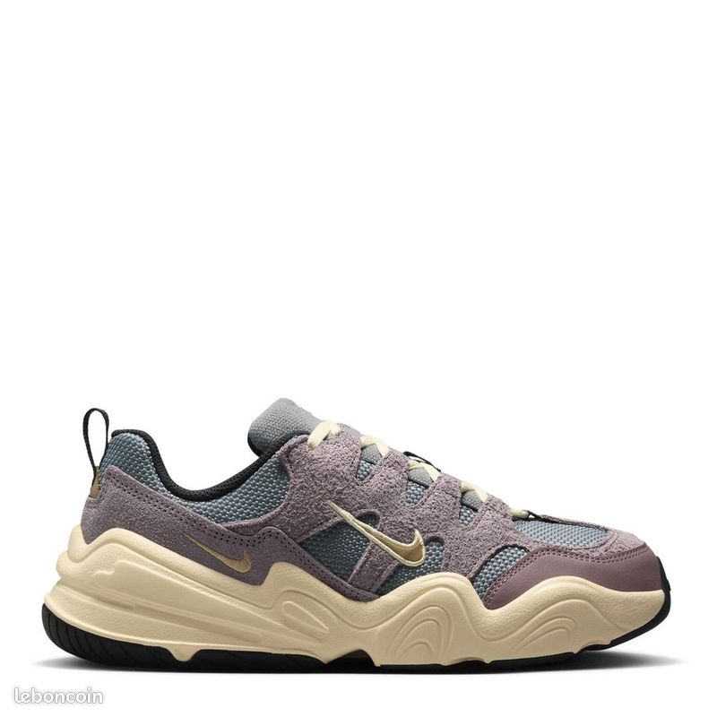 Nike (image 3)