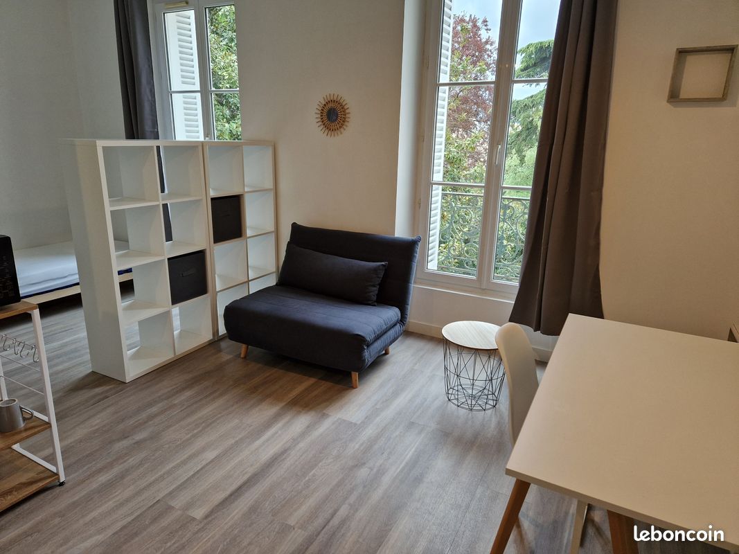 Centre ville joli T1 calme et lumineux - Poitiers 86000 (image principale 0)
