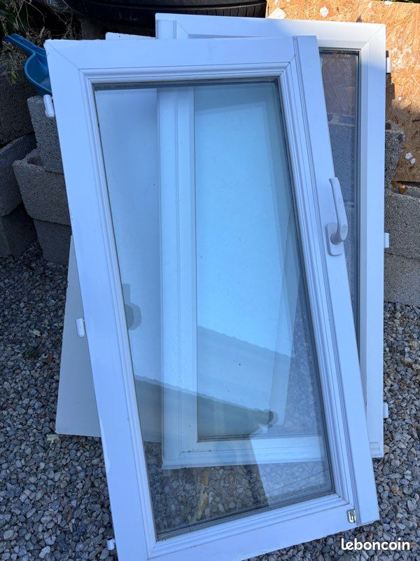 Lot de 4 fenêtres PVC double vitrage – Très bon état (image 2)