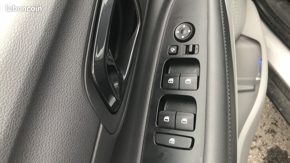 Hyundai BAYON 1.0 T-GDI 100CH HYBRID 48V INTUITIVE (image 20)