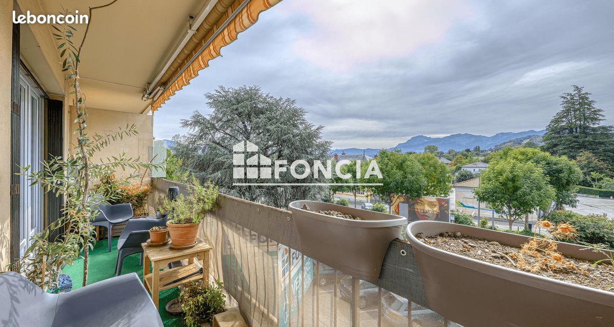 Appartement 4 pièces 74 m² · à La Motte-Servolex · 74 m² · 240 000 €
