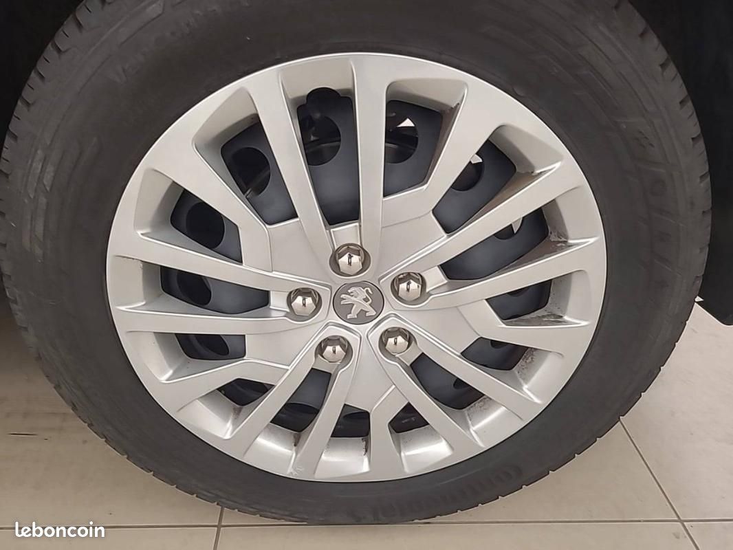 Peugeot Expert CABINE APPROFONDIE CA STANDARD BLUEHDI 180 S&S EAT8 - FIXE PREMIUM (image 13)