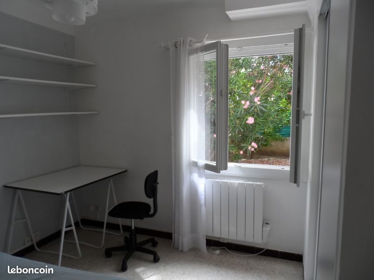 Appartement 1 pièce 18 m² · à Perpignan · 18 m² · 360 €