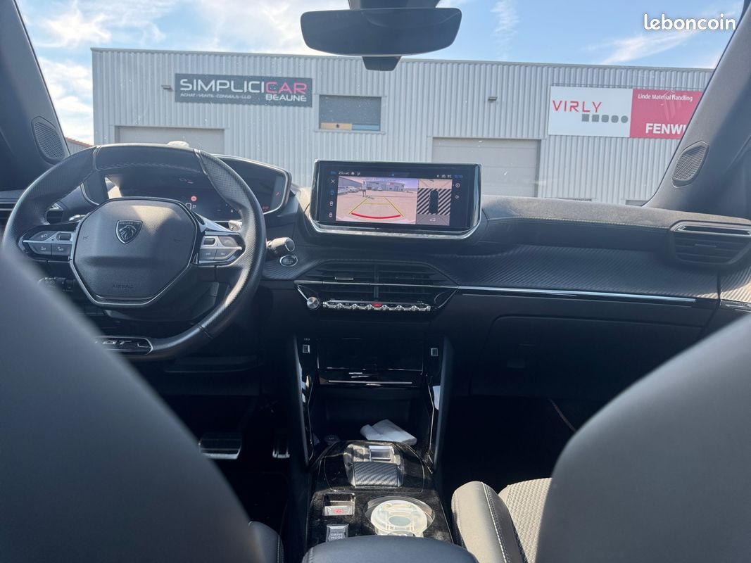 PEUGEOT 2008 1.2 HYBRID 145 GT EXCLUSIVE E-DCS 136Ch Garantie 12 mois (image 11)