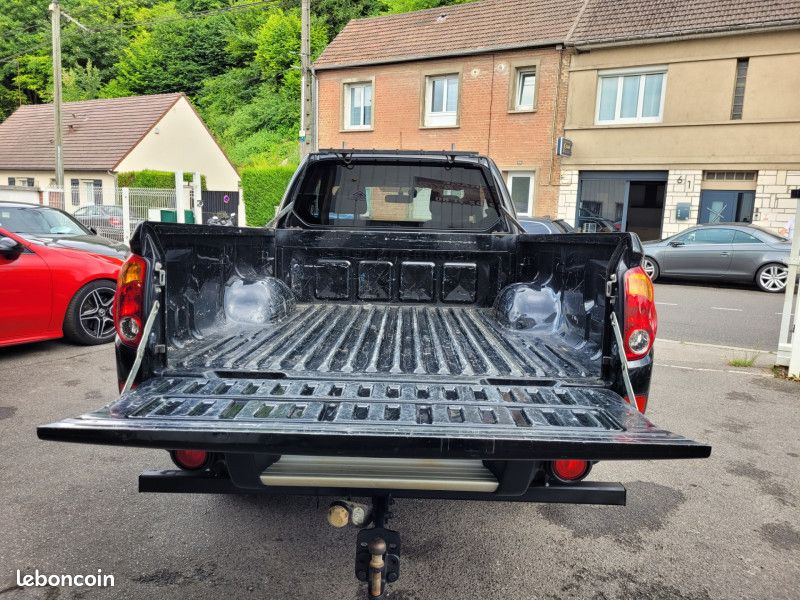 Mitsubishi L200 2.5 TD 178 CLUB CAB INTENSE (image 7)