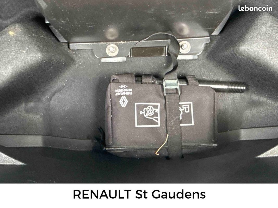 RENAULT Austral E-Tech hybrid 200 Techno (image 22)
