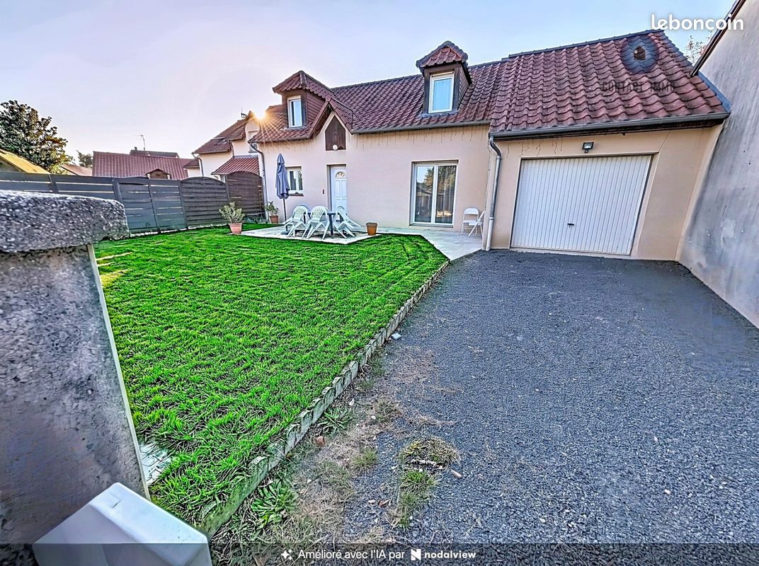 Maison 4 pièces 98 m² · à Varetz · 98 m² · 149 700 €