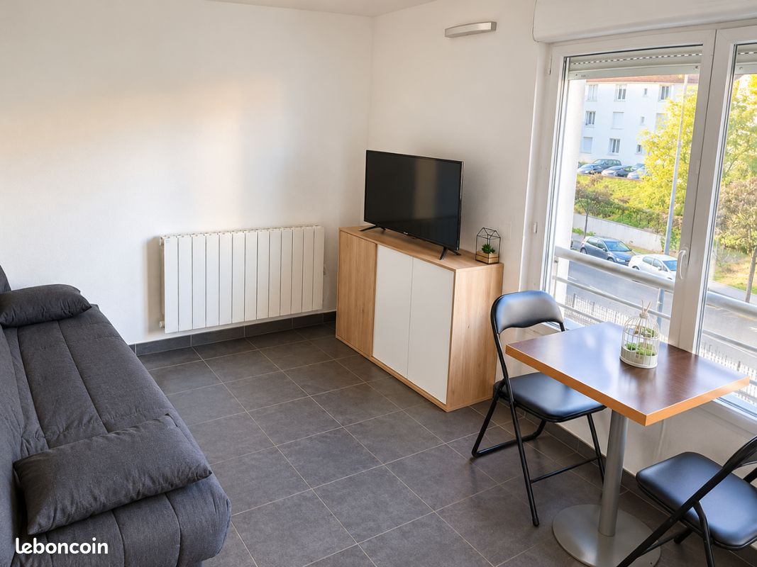 Appartement 1 pièce 24 m² · à Saint-Fons · 24 m² · 520 €/mois