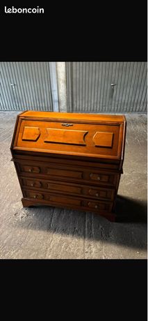 Images de Secretaire Bois Fonce – Téléchargement gratuit sur Freepik