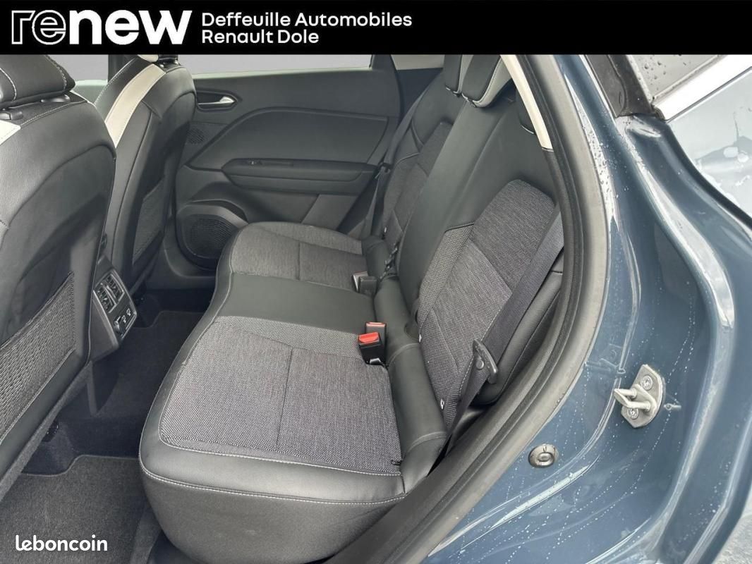 Renault Captur mild hybrid 160 EDC Techno (image 11)