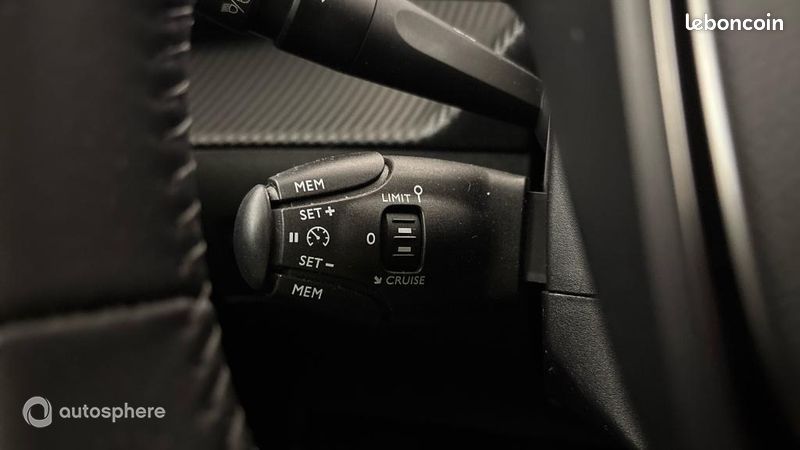 Peugeot 208 1.2 PureTech 100ch S&S Active Business (image 25)